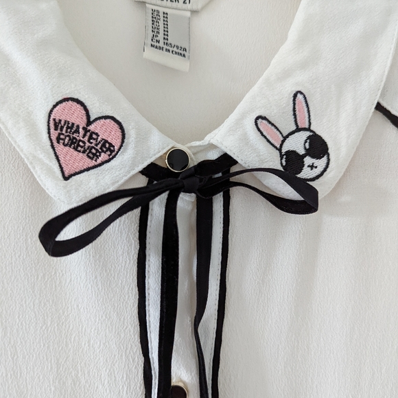 Forever 21 Buttondown Tie Neck Blouse with Patches. Sheer, White, Size M - Picture 2 of 4